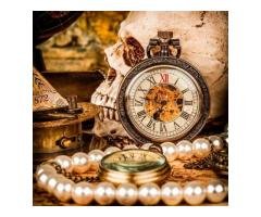 نشتري  التحف والكتب القديمة